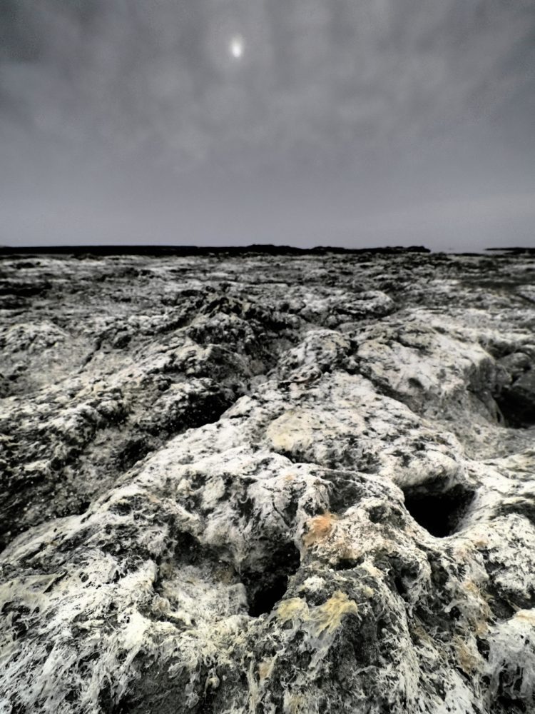 沢崎, 佐渡 by T. T. Tanaka