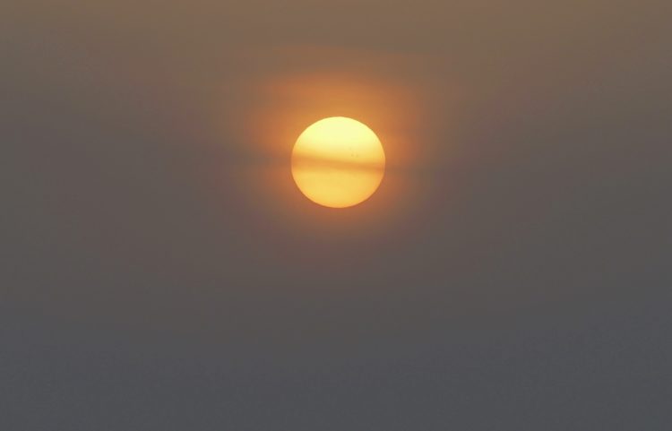 沢崎, 佐渡 by T. T. Tanaka