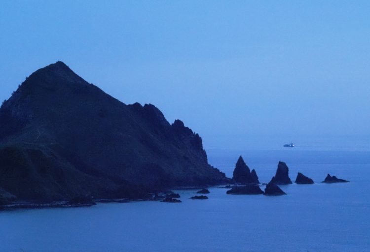 二つ亀, 佐渡 by T. T. Tanaka